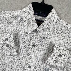 Wrangler Shirt Mens Medium White Geometric Pattern Stars George Strait Cowboy